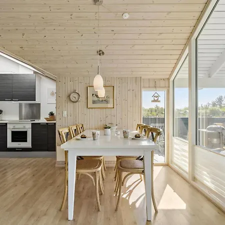 3 Bedroom Lovely In * Aalbaek